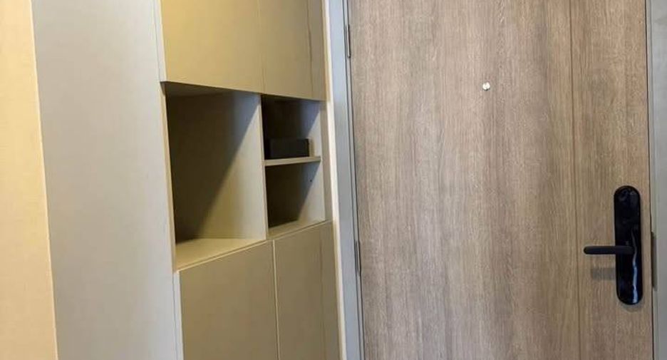 For rent 1 bed condo in Huai Khwang, Bangkok