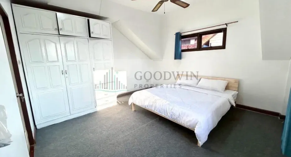 For rent 4 bedrooms house in Jomtien, Pattaya