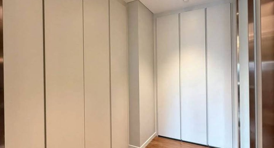 For rent 1 bed condo in Pathum Wan, Bangkok
