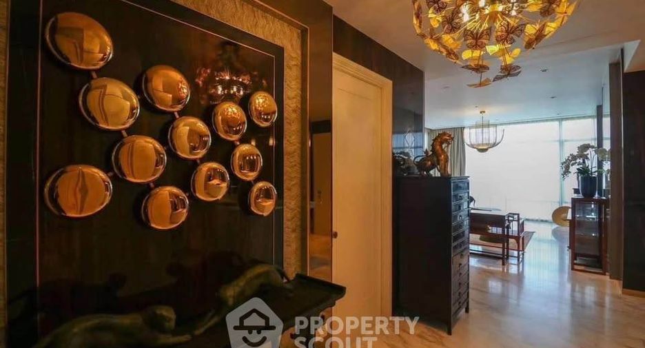 For rent 3 bedrooms condo in Bang Kho Laem, Bangkok