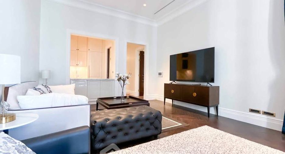 For rent 2 bedrooms condo in Pathum Wan, Bangkok
