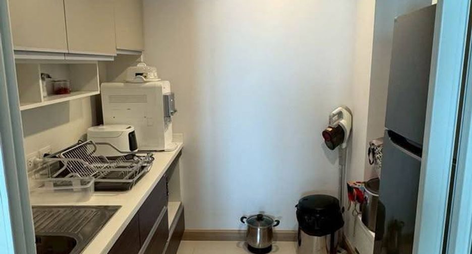 For rent 2 ベッドルーム condo in Yan Nawa, Bangkok