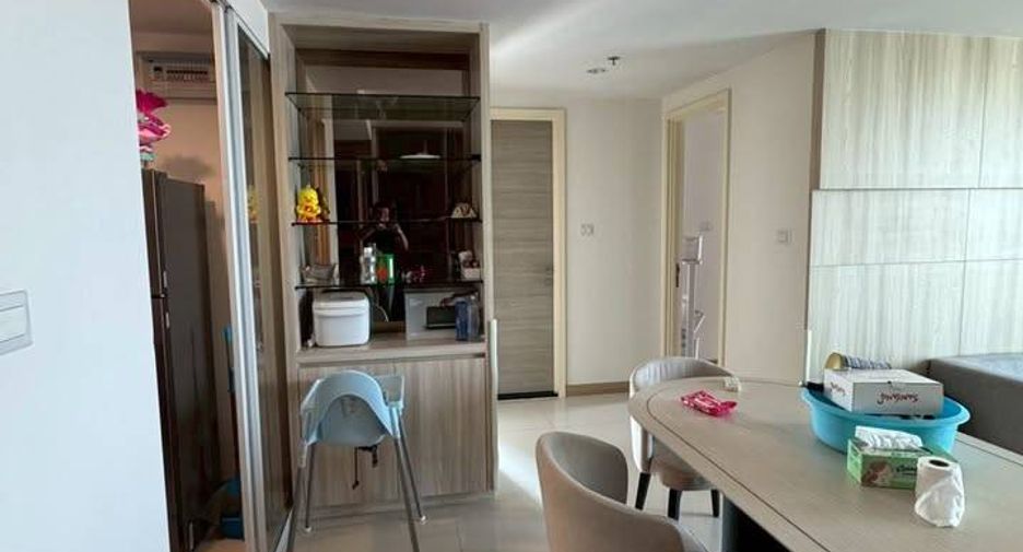 For rent 2 ベッドルーム condo in Yan Nawa, Bangkok