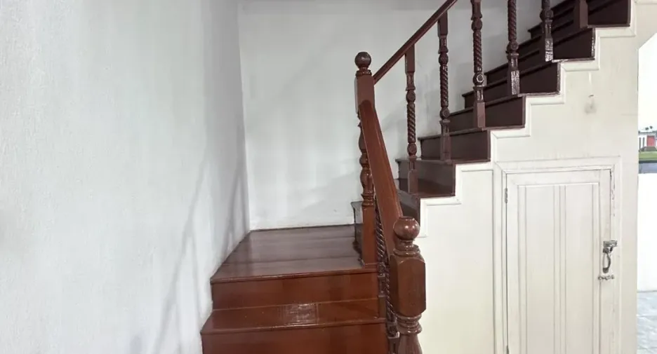 Casa adosada en venta de 3 habitaciones en Prawet, Bangkok