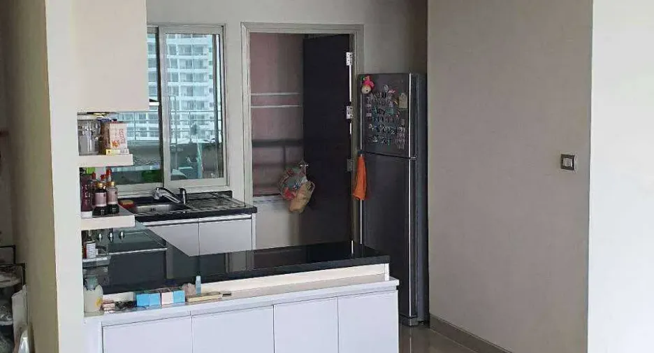 Condo en venta de 3 habitaciones en Bang Kho Laem, Bangkok
