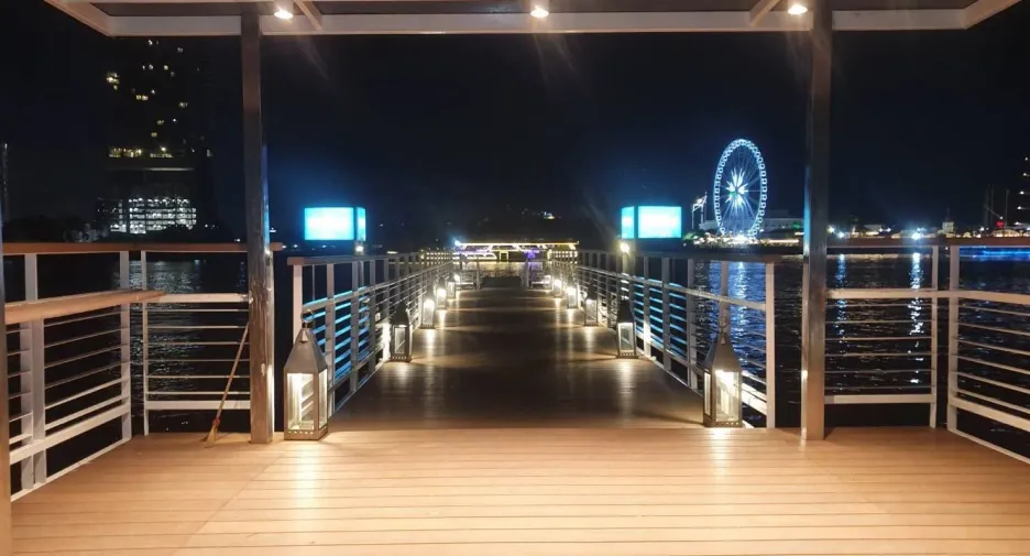 Condo en venta de 3 habitaciones en Bang Kho Laem, Bangkok