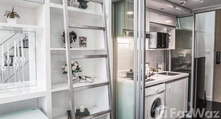 Condo en alquiler de 1 habitaciones en Khlong Toei, Bangkok