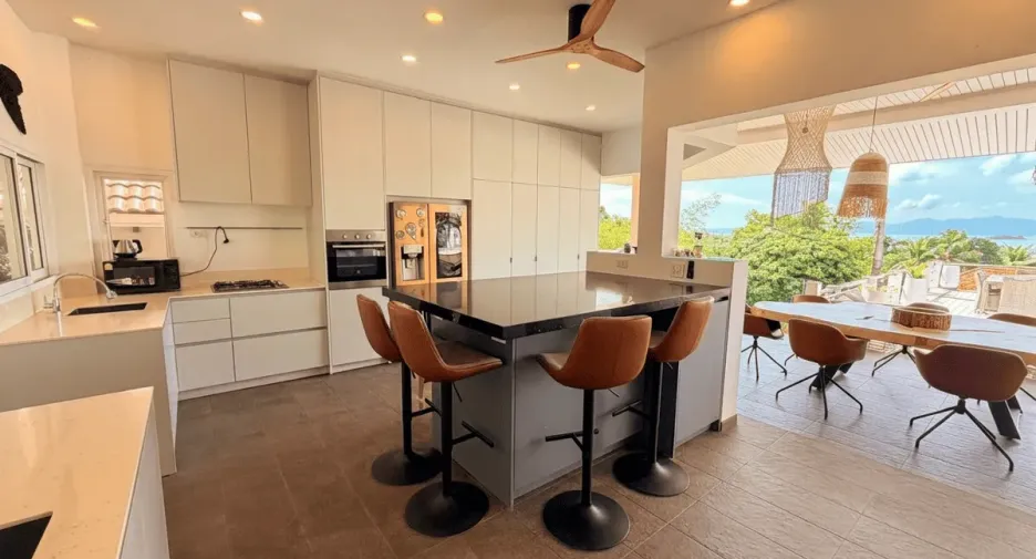 For sale 4 ベッドルーム villa in Ko Samui, Surat Thani