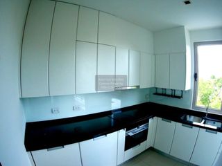 Condo en alquiler de 2 habitaciones en Yan Nawa, Bangkok