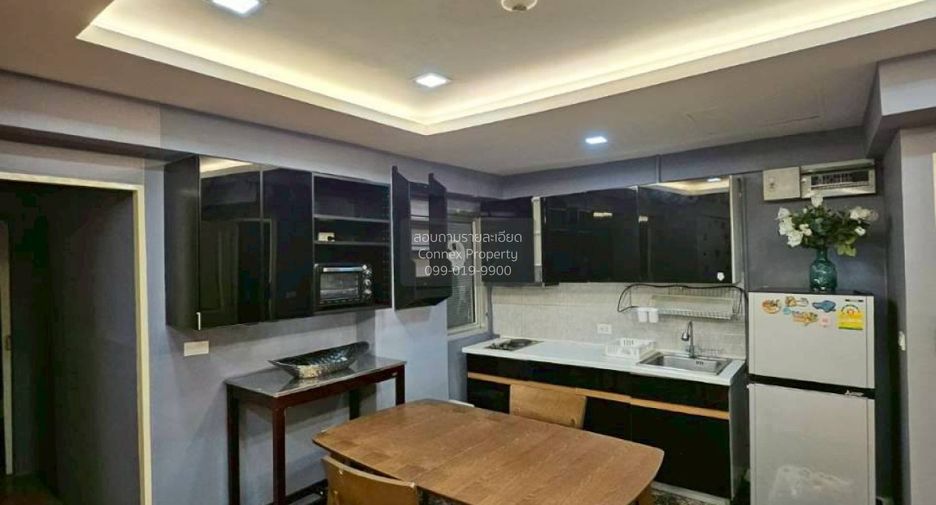 Condo en alquiler de 2 habitaciones en Huai Khwang, Bangkok
