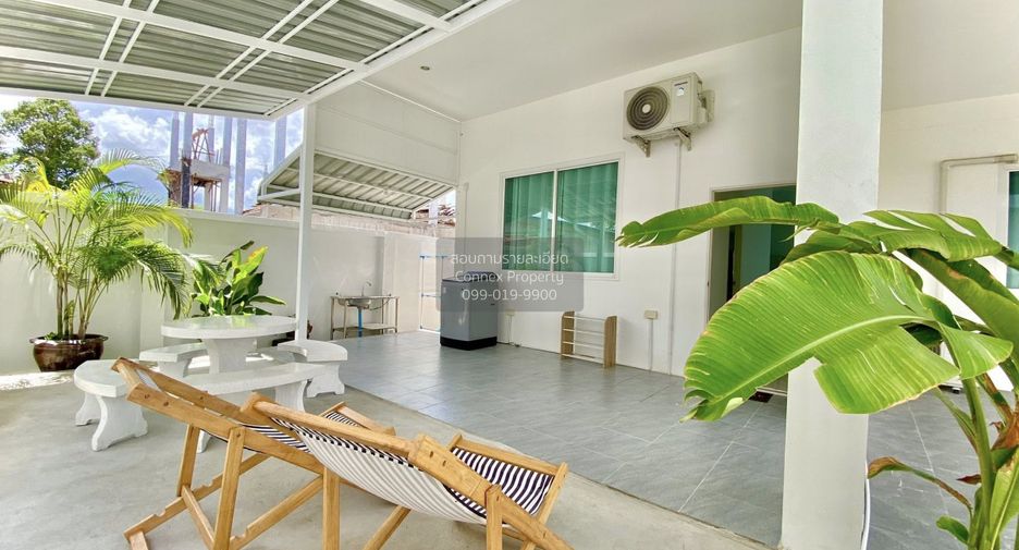 For rent 3 bedrooms villa in Bang Lamung, Chonburi