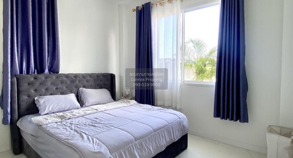 For rent 3 bedrooms villa in Bang Lamung, Chonburi