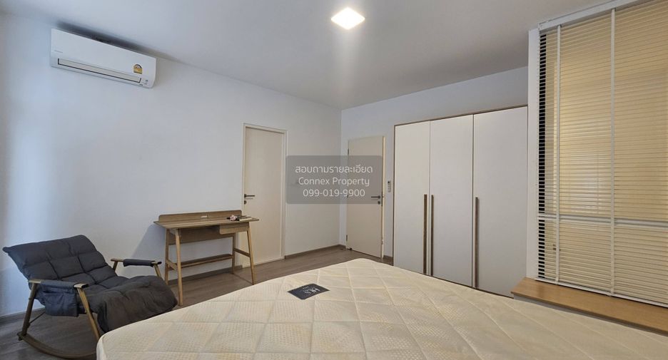 For rent 3 bedrooms townhouse in Bang Phli, Samut Prakan