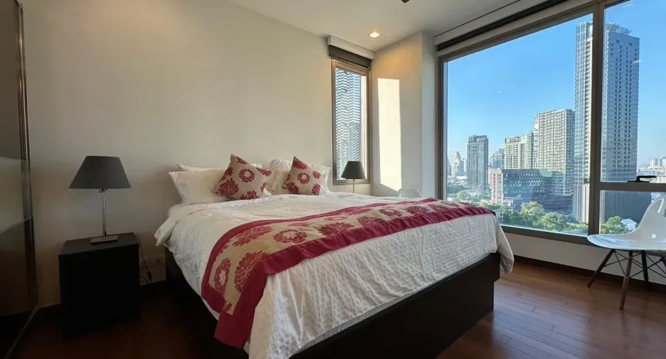 À louer 2 chambres condo à Khlong Toei, Bangkok