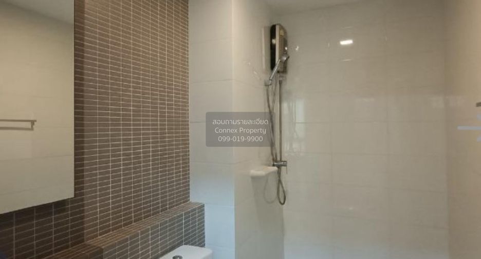 For rent 3 bedrooms townhouse in Khan Na Yao, Bangkok