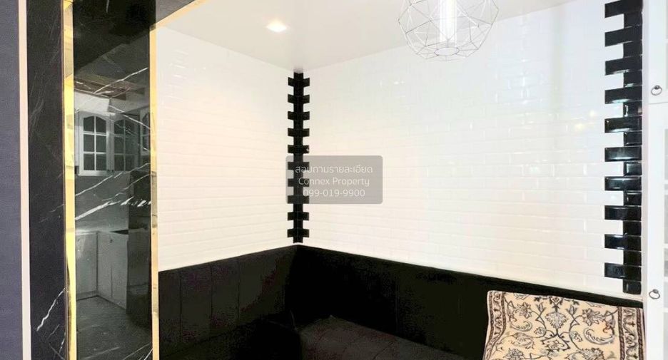 Reihenhaus zur Miete mit 3 Zimmer in Bang Kapi, Bangkok