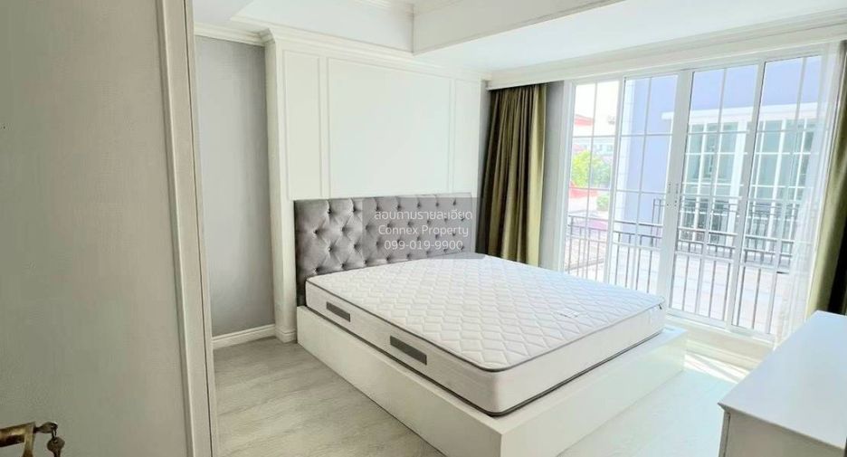 Reihenhaus zur Miete mit 3 Zimmer in Bang Kapi, Bangkok