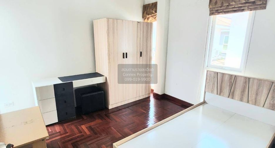 Haus zur Miete mit 3 Zimmer in Pak Kret, Nonthaburi