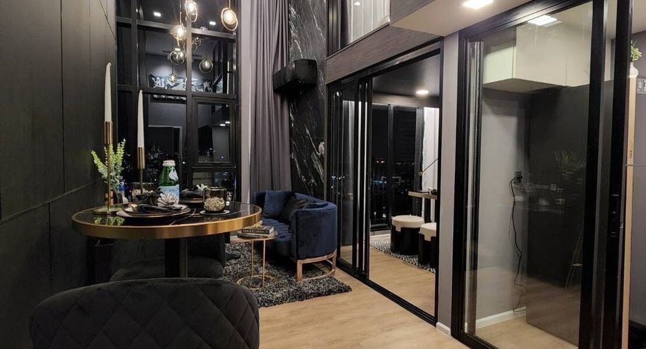 Condo en venta de 2 habitaciones en Khlong Toei, Bangkok