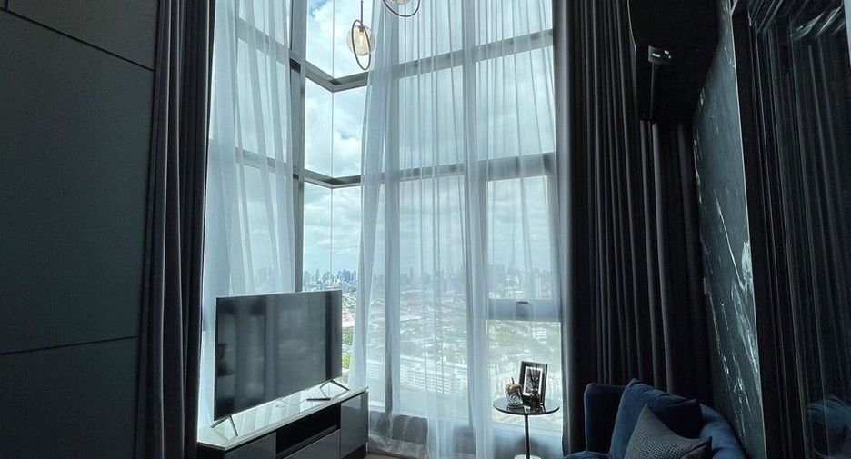 Condo en venta de 2 habitaciones en Khlong Toei, Bangkok