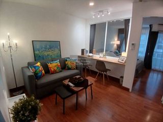 Condo en alquiler de 1 habitaciones en Bang Rak, Bangkok