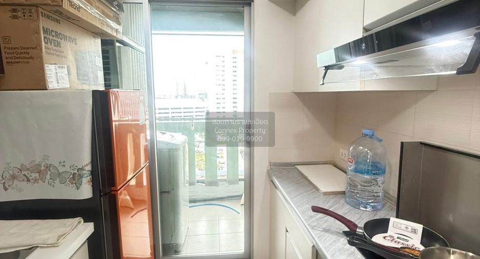 Wohnung zur Miete mit 1 Zimmer in Huai Khwang, Bangkok