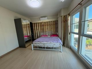 Аренда 4 спальни дом в Mueang Samut Prakan, Самутпракан