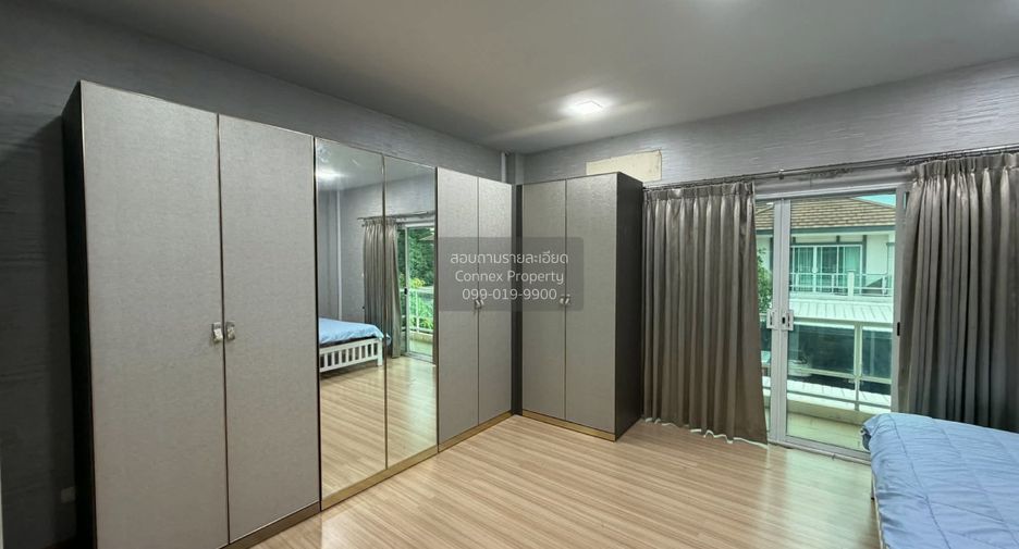 À louer 4 chambres maison à Mueang Samut Prakan, Samut Prakan