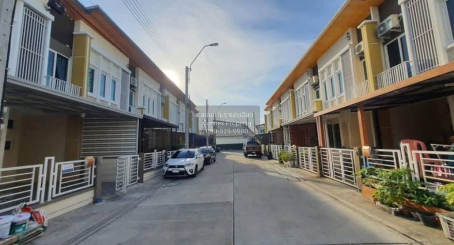 Reihenhaus zur Miete mit 4 Zimmer in Mueang Samut Prakan, Samut Prakan