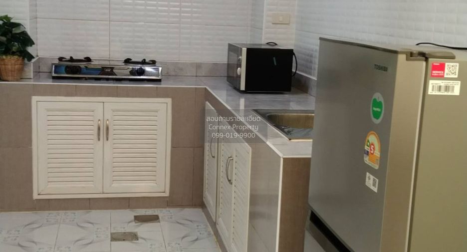 Reihenhaus zur Miete mit 4 Zimmer in Mueang Samut Prakan, Samut Prakan