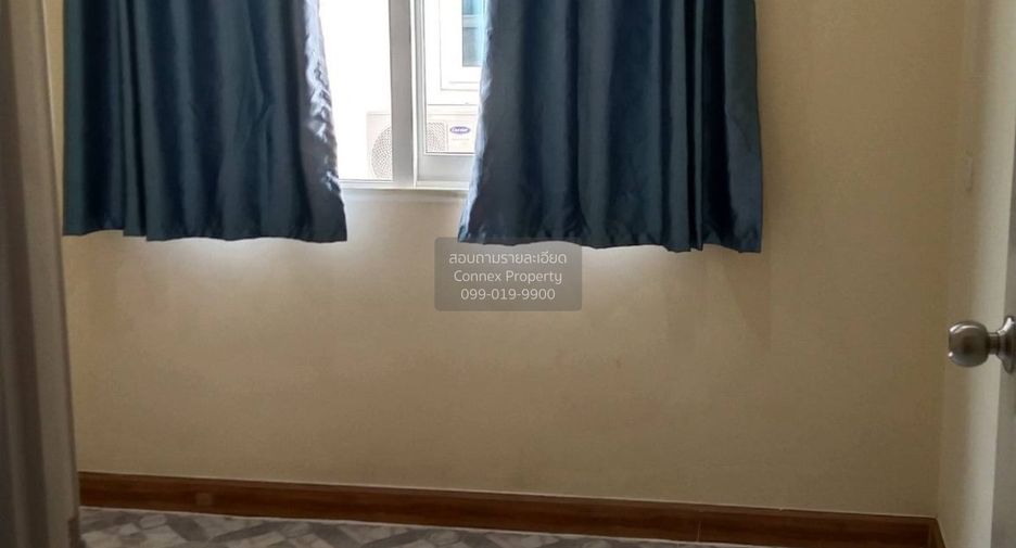 Reihenhaus zur Miete mit 4 Zimmer in Mueang Samut Prakan, Samut Prakan