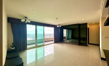 Wohnung zur Miete mit 3 Zimmer in Bang Kho Laem, Bangkok