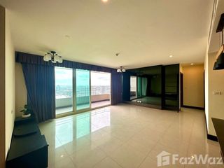 For rent 3 bedrooms condo in Bang Kho Laem, Bangkok