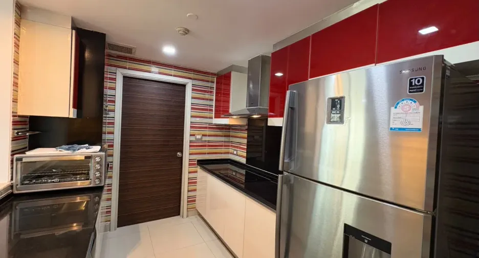 For sale and for rent 3 bedrooms condo in Bang Kho Laem, Bangkok