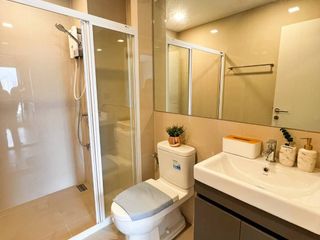 Wohnung zur Miete mit Studio in Khlong Toei, Bangkok