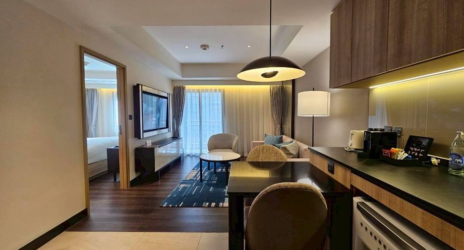 For rent 1 bed condo in Phra Khanong, Bangkok