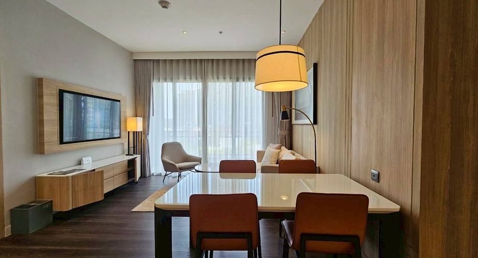 For rent 1 bed condo in Phra Khanong, Bangkok