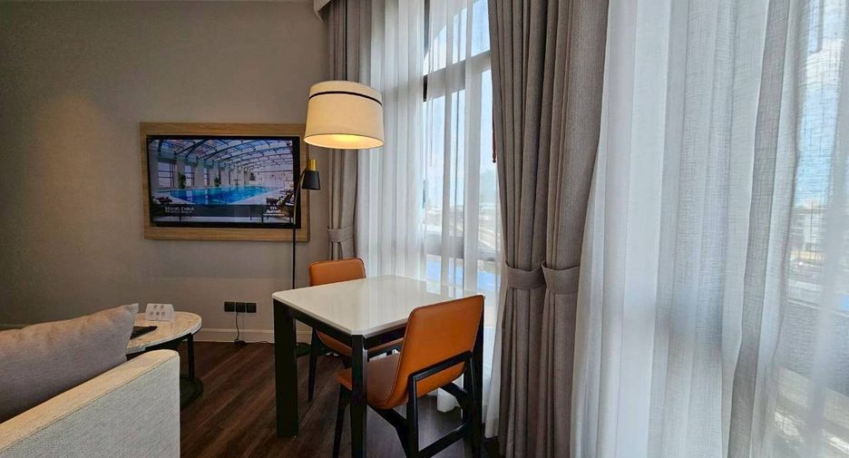 Wohnung zur Miete mit Studio in Phra Khanong, Bangkok