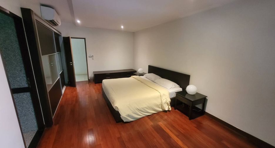 For rent 3 ベッドルーム condo in Watthana, Bangkok