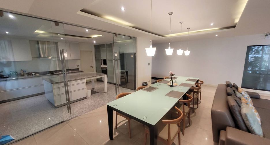 For rent 3 ベッドルーム condo in Watthana, Bangkok