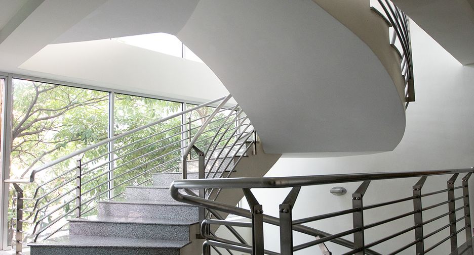For rent 3 ベッドルーム condo in Watthana, Bangkok