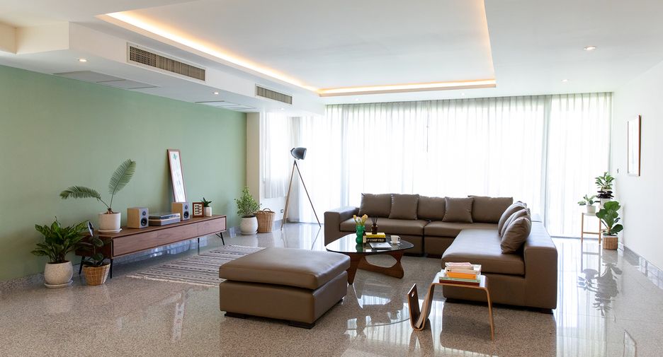 For rent 3 ベッドルーム condo in Watthana, Bangkok