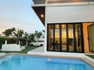 For sale 3 bedrooms villa in Bang Lamung, Chonburi