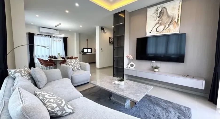 Villa zur Miete mit 4 Zimmer in East Pattaya, Pattaya