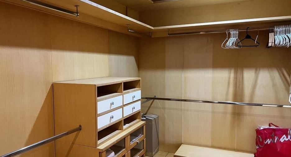 Продажа 3 спальни кондо в Банг Кхо Лаем, Бангкок