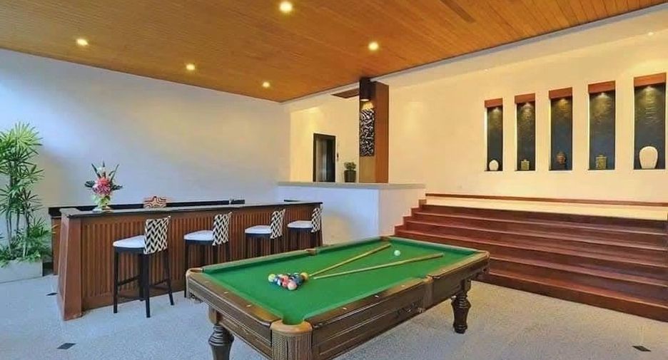 For sale 5 bedrooms villa in Thalang, Phuket