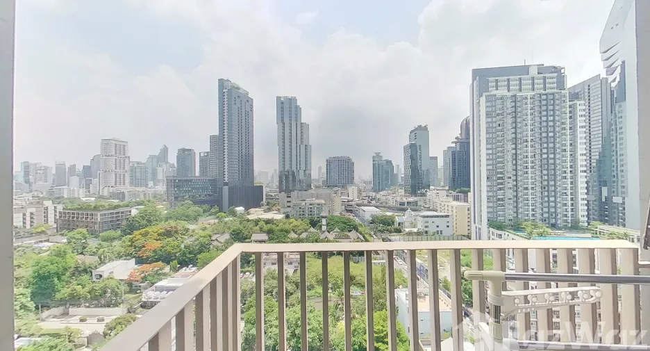 À louer 1 chambre condo à Khlong Toei, Bangkok