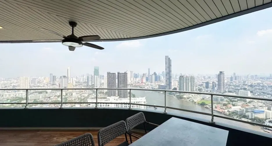 Condo en venta de 4 habitaciones en Bang Kho Laem, Bangkok