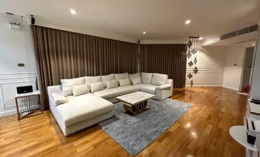 Condo en venta de 4 habitaciones 