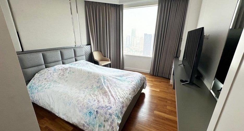 Condo en venta de 4 habitaciones en Bang Kho Laem, Bangkok